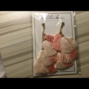Etticka Tassel earrings 🔴